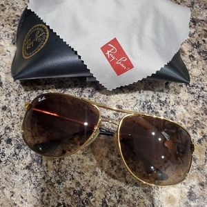 Mens Ray Ban Aviator Su glasses